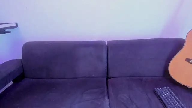 Snapshot of Henrikk_senn chatting on April 12, 2026, 10:04 pm Henrikk senn online show from April 12, 2026, 10:04 pm