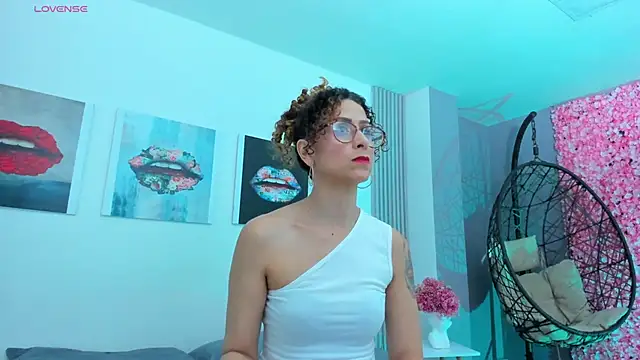 Angela donnato online show from March 7, 2025, 3:29 am