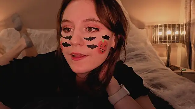 Diana Flower online show from October 31, 2025, 6:25 am