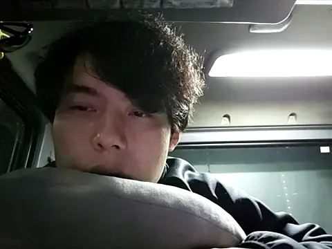 whitebriefboy online show from January 22, 2025, 3:07 pm