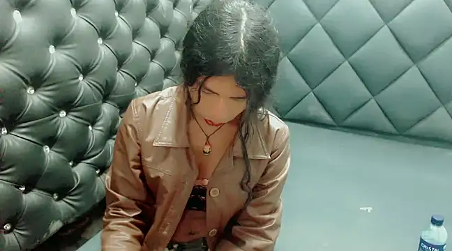 Snapshot of danna_veryhot_ chatting on February 21, 2025, 4:37 pm danna veryhot online show from February 21, 2025, 4:37 pm