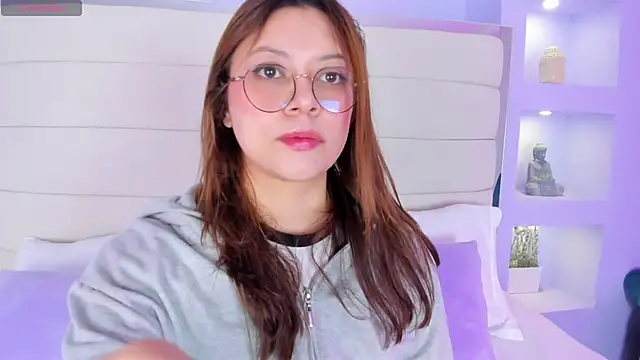 Lanna18 online show from February 15, 2025, 11:50 am