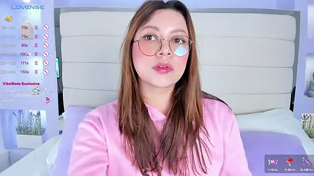 Lanna18 online show from March 14, 2025, 2:52 pm