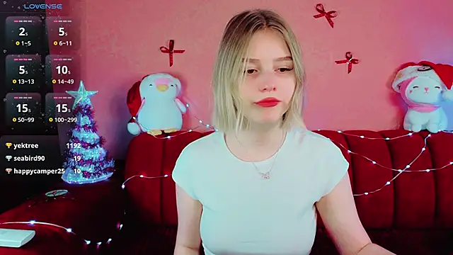 Snapshot of Dragonwind chatting on December 26, 2024, 10:52 pm Dragonwind online show from December 26, 2024, 10:52 pm