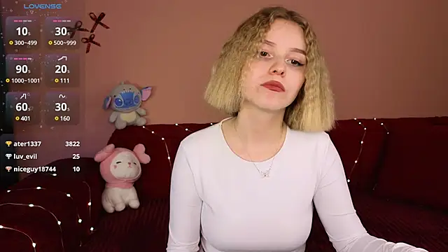 Snapshot of Dragonwind chatting on January 8, 2025, 1:53 am Dragonwind online show from January 8, 2025, 1:53 am