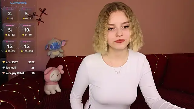 Snapshot of Dragonwind chatting on January 8, 2025, 4:55 am Dragonwind online show from January 8, 2025, 4:55 am