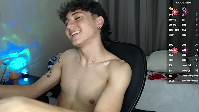 Snapshot of Joe23__ chatting on March 8, 2025, 8:03 pm Joe23 online show from March 8, 2025, 8:03 pm