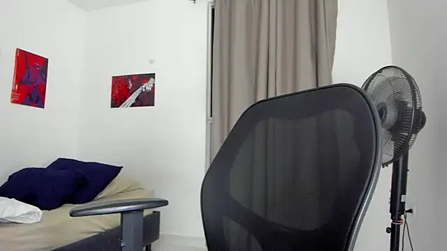 Snapshot of Joe23__ chatting on September 23, 2025, 1:08 am Joe23 online show from September 23, 2025, 1:08 am