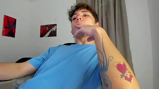 Snapshot of Joe23__ chatting on October 8, 2025, 11:57 pm Joe23 online show from October 8, 2025, 11:57 pm