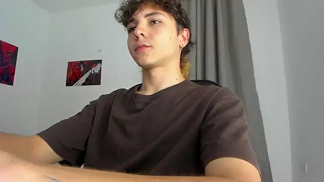 Snapshot of Joe23__ chatting on October 10, 2025, 4:55 am Joe23 online show from October 10, 2025, 4:55 am