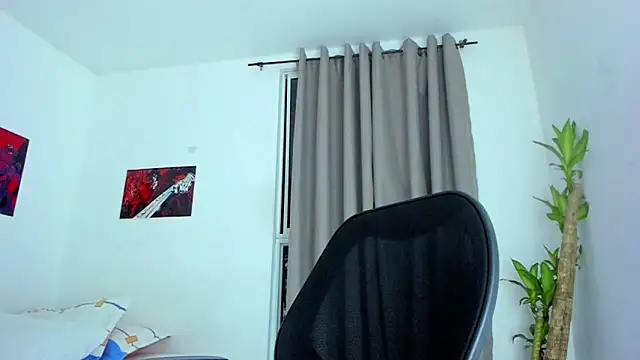 Snapshot of Joe23__ chatting on November 9, 2025, 1:15 am Joe23 online show from November 9, 2025, 1:15 am