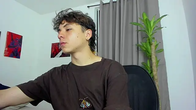 Snapshot of Joe23__ chatting on November 27, 2025, 6:04 am Joe23 online show from November 27, 2025, 6:04 am