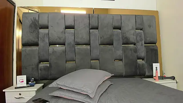 Snapshot of Natty189 chatting on January 17, 2025, 9:17 pm Natty189 online show from January 17, 2025, 9:17 pm