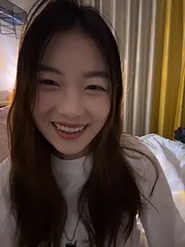 Sweet-Angel999 online show from February 1, 2026, 5:00 pm