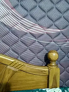 Renuma online show from February 25, 2026, 4:33 am