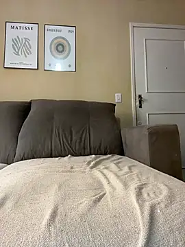 Snapshot of Nathrickkk chatting on February 3, 2026, 1:05 pm Nathrickkk online show from February 3, 2026, 1:05 pm