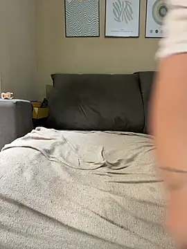 Snapshot of Nathrickkk chatting on February 13, 2026, 11:06 am Nathrickkk online show from February 13, 2026, 11:06 am