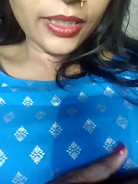 Snapshot of Wifesuman40 chatting on December 18, 2024, 4:31 am Wifesuman40 online show from December 18, 2024, 4:31 am