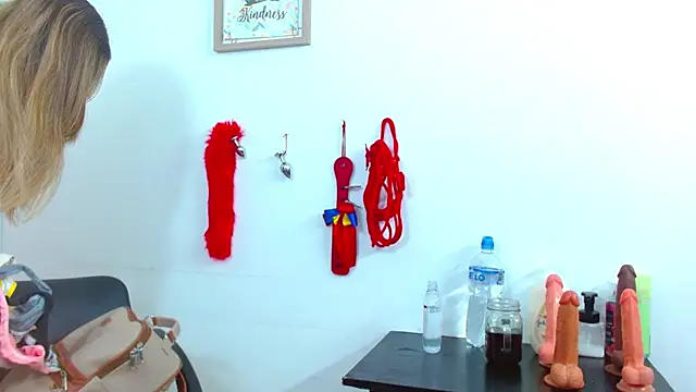 JessicaRabbit04 online show from January 10, 2025, 4:54 am