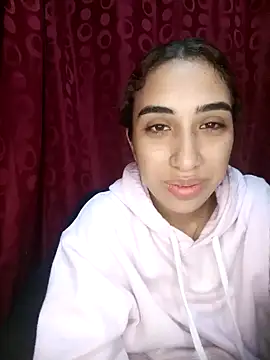 ifeelverywet andhot online show from January 17, 2025, 3:00 pm