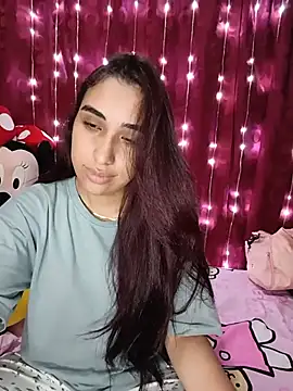 ifeelverywet andhot online show from May 28, 2026, 4:04 pm