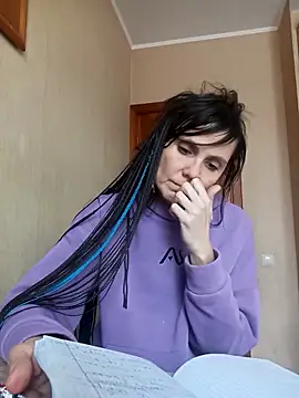 Snapshot of Francenia_lolis chatting on February 22, 2026, 11:20 am Francenia lolis online show from February 22, 2026, 11:20 am