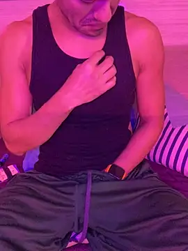 thesummerboy online show from December 30, 2024, 9:50 pm