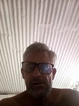 Snapshot of NICJOHNS chatting on February 24, 2025, 2:26 pm NICJOHNS online show from February 24, 2025, 2:26 pm