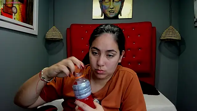 lizzaxs online show from February 12, 2025, 1:48 pm