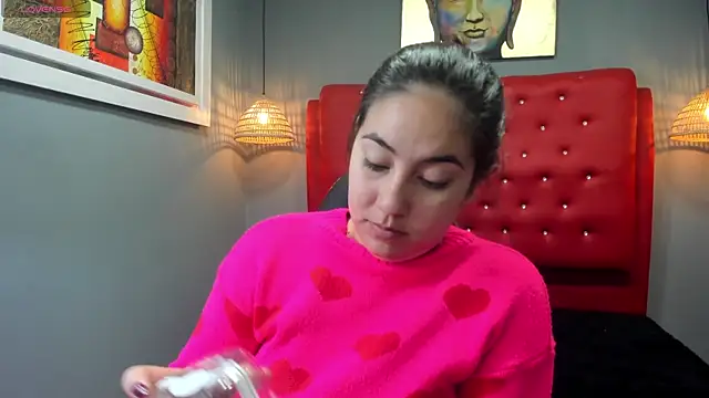 lizzaxs online show from February 14, 2025, 1:51 pm