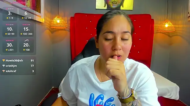 lizzaxs online show from March 14, 2025, 4:40 pm