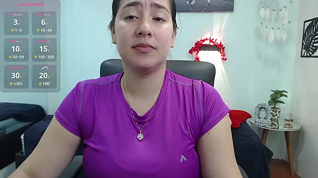 lizzaxs online show from March 22, 2025, 2:25 pm