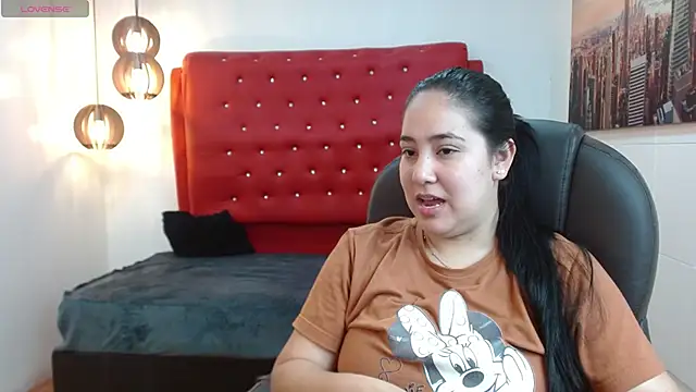 lizzaxs online show from October 23, 2025, 1:21 pm