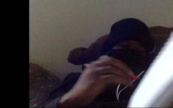 Snapshot of POPAYE972 chatting on November 27, 2025, 2:30 pm POPAYE972 online show from November 27, 2025, 2:30 pm