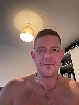 mrwright878787 online show from March 10, 2025, 5:50 pm