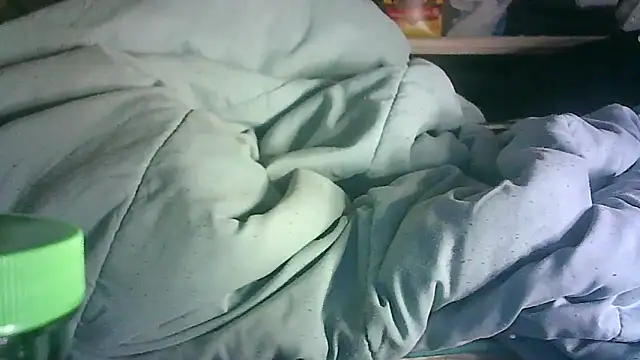 Snapshot of DI4MOND_FIR3 chatting on May 8, 2026, 9:47 am DI4MOND FIR3 online show from May 8, 2026, 9:47 am