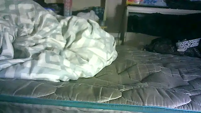 Snapshot of DI4MOND_FIR3 chatting on May 17, 2026, 10:44 am DI4MOND FIR3 online show from May 17, 2026, 10:44 am