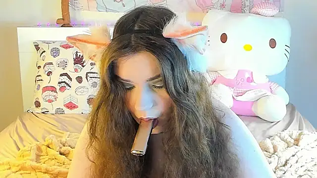 kuraii1  online show from January 19, 2025, 12:28 am