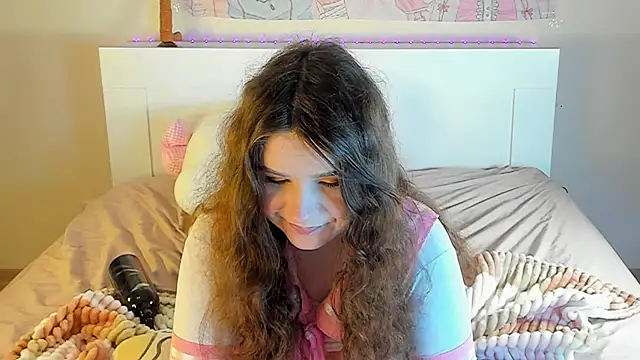 kuraii1  online show from February 11, 2025, 5:26 am