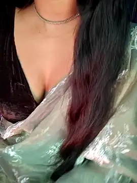 SexyAndHottie online show from October 9, 2025, 3:21 pm