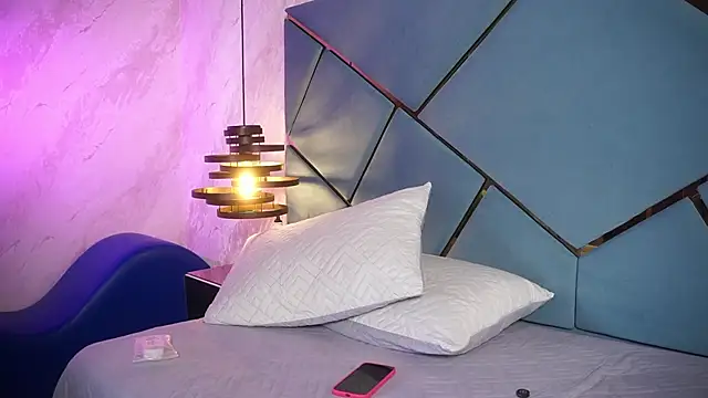 ammy durand online show from February 25, 2026, 7:23 pm