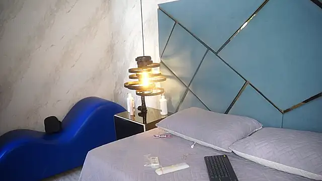 ammy durand online show from February 26, 2026, 7:46 pm