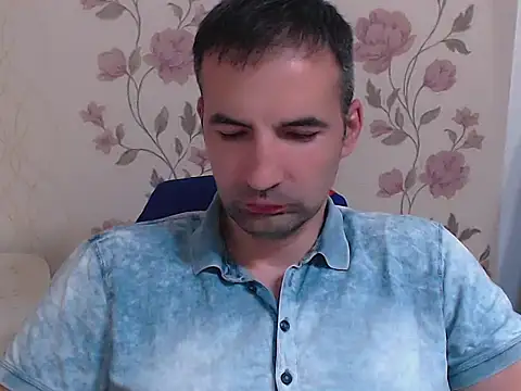 Leo 1617 online show from June 1, 2026, 8:21 pm