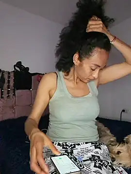 SamaraMartinez online show from June 21, 2026, 10:01 pm