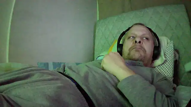 amylrmm1903 online show from February 22, 2025, 5:24 pm