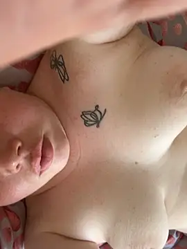 Snapshot of Blush_Lolaa chatting on July 4, 2026, 9:48 am Blush Lolaa online show from July 4, 2026, 9:48 am