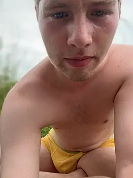 Snapshot of CDLukeLucy420 chatting on June 20, 2026, 12:30 pm CDLukeLucy420 online show from June 20, 2026, 12:30 pm