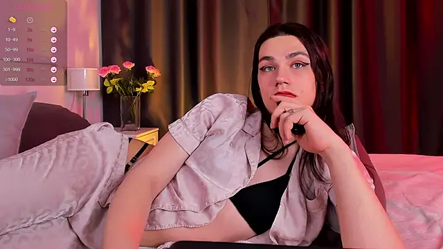 Alfreda Mills online show from March 15, 2025, 1:40 pm