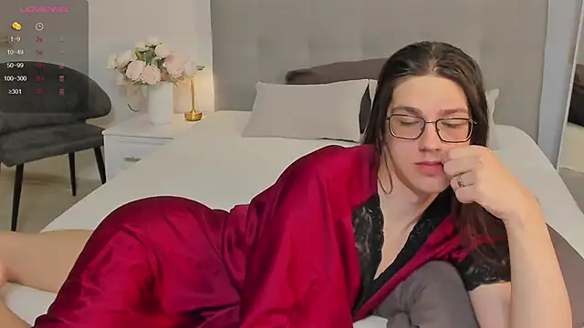 Alfreda Mills online show from November 29, 2025, 10:40 am