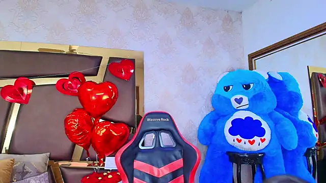 ZoehRoux online show from February 14, 2025, 4:26 am